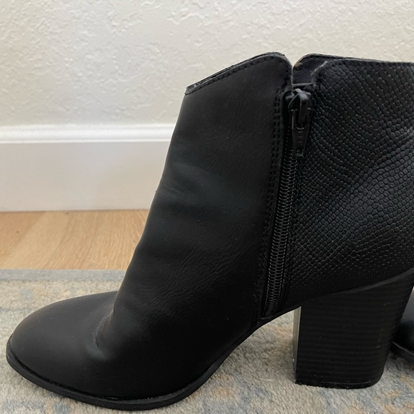 Black Leather Booties - Like New - Picture 8 of 9